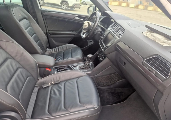 Volkswagen Tiguan cena 55900 przebieg: 110000, rok produkcji 2017 z Chodzież małe 407